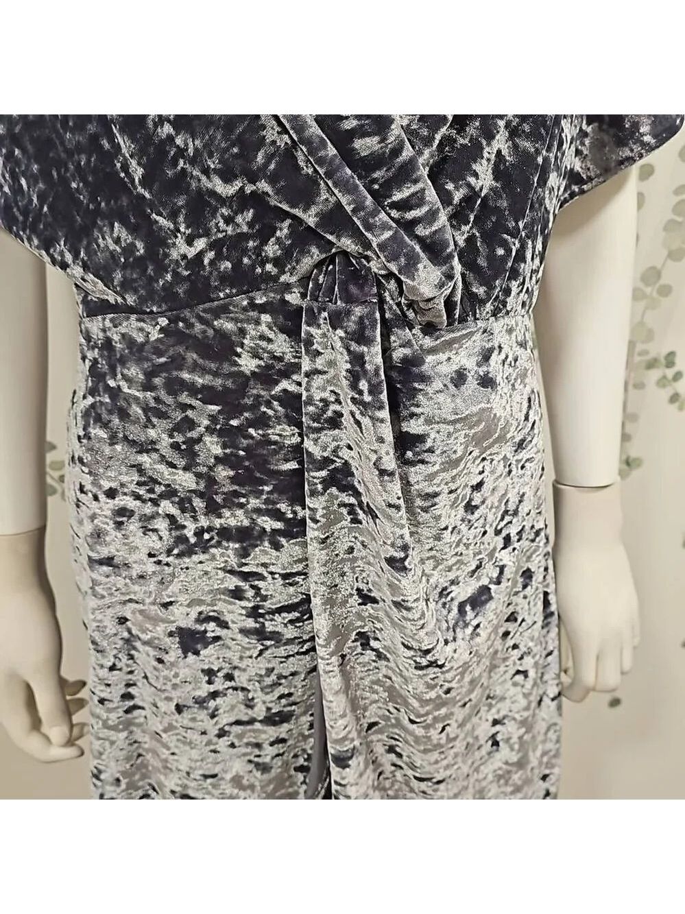 NWOT Show Me Your MuMu Crushed Velvet Mini Dress - Picture 3 of 9